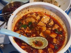 -川流不息·地道川菜·小龙虾(松东路店)