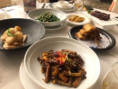 -御花园酒店(希尔顿店)