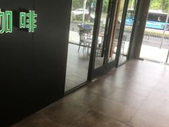 -星巴克(宁波东门银泰店)