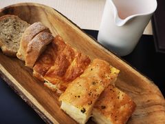 餐前三拼烤面包-Mercato莫卡多露台餐厅与酒吧(K11店)