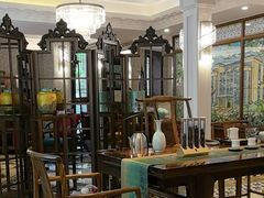 -东湖宾馆金玫瑰酒吧