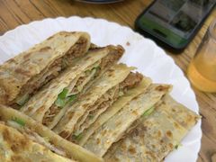 -溢心园香河肉饼总店