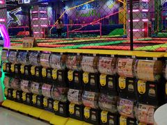 -酷跳蹦床主题公园(万胜广场店)