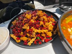 -本来精品川菜(嘉里中心店)