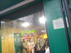 -内蒙焖面大盆骨餐馆(山大路店)