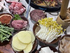 -正南齊北重庆老火锅(光华村直营店)