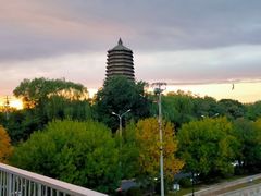 -玲珑塔公园