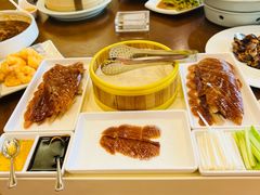 -良友·海鲜青岛菜·海肠捞饭(五四广场店)