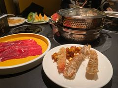 -钱小奴海鲜自助黑金店(杭州滨江龙湖店)