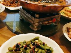 -深巷家味馆.湖北头牌红烧鱼头拌饭(黄陂店)