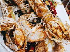 -老东镇啤酒屋海鲜加工·蒸汽海鲜·海鲜烧烤(台东店)