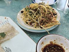-鹤乡东北菜(崮山路店)