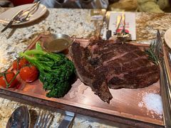 战斧牛排-BROWNSTONE布朗石西班牙餐厅(富城店)