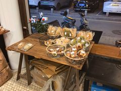 -雀食面包店(钟楼店)
