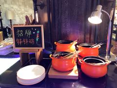 招牌钵钵鸡-松咖啡自助餐厅·松北香格里拉