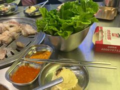 -哈哈碳都·牛肋条无限自助烤肉(台江万达店)