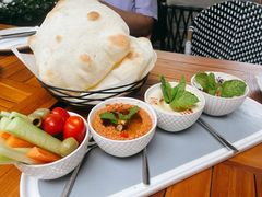 餐前面包-ELI FALAFEL Lebanese&Mediterranean黎巴嫩美食(富城路店)