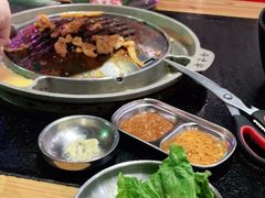 -哈哈碳都·牛肋条无限自助烤肉(宝龙店)