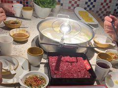 -花田里捞牛火锅(天润店)