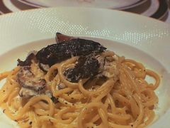 -Mogul Eatery·大亨餐酒馆