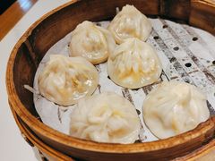 -馋三尺蟹粉小笼(人民广场店)