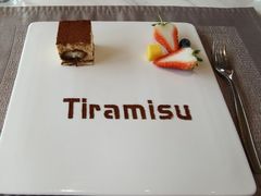 -窗外西餐厅(普罗理想国店)