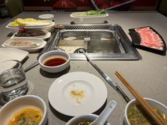 -海底捞火锅(新松江路店)