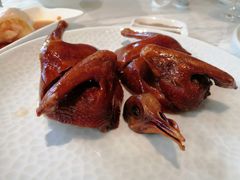 脆皮乳鸽-香樟花园新粤料理(无锡万象城店)