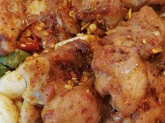 -老东镇啤酒屋海鲜加工·蒸汽海鲜·海鲜烧烤(台东店)