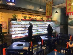 -马路边边 传媒大学店