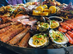 -日进一片海.生腌海鲜火锅.宵夜烧烤(三里屯总店)
