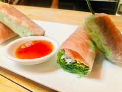 三文鱼春卷-SUSU·苏苏(四合院创始店)