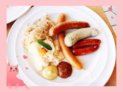 -LENBACH兰巴赫西餐啤酒坊(大连东港店)