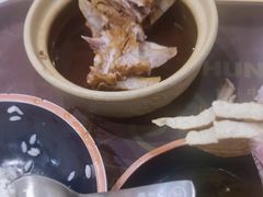 -万和春排骨砂锅米饭(新业广场店)