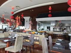 -荣誉国际酒店-云顶旋转餐厅