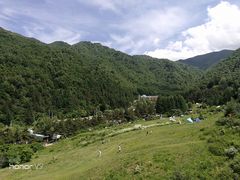 -官滩沟风景区
