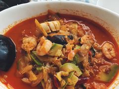 辣海鲜面-桃园中华料理炸酱面(燕儿岛路店)