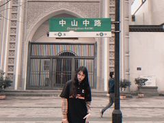 -如家酒店·neo(杭州西湖南宋御街定安路地铁站店)