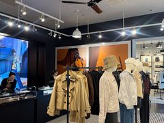 -王府井奥莱棋盘山小镇