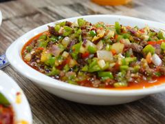 -歹歹的加个面过油肉拌面