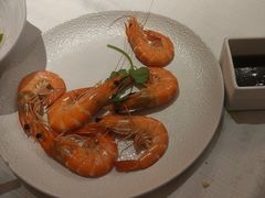 -醉辉皇上海之巅(上海中心大厦店)