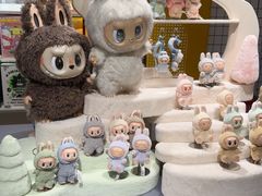 -泡泡玛特POPMART(上海环球港店)