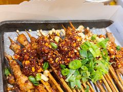 泼辣猪小串-木屋烧烤(西城天桥店)