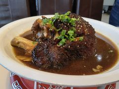 -老码头黑皮肘子锅包肉熏酱水饺(文政街店)