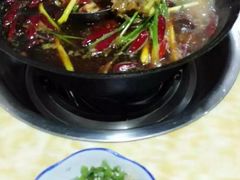 芋儿鸡-石灰市毛记烧鸡公(解放碑店)