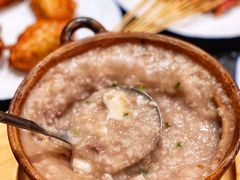 -何妹湿辣牛肉·粤式烧烤砂煲(桂雅路店)