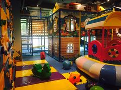 -三亚湾海居铂尔曼度假酒店