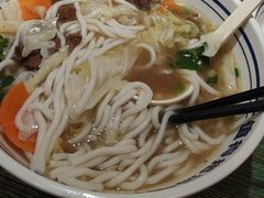 -鑫花溪牛肉米粉(东环大润发店)
