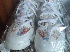 -翰皇直营洗衣洗鞋(望京鹿港店)