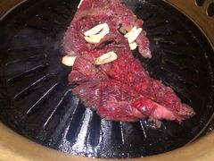 -炼火烤肉店